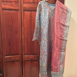 Beautiful women dress organza shalwar kameez duppata